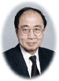 明石康会長
